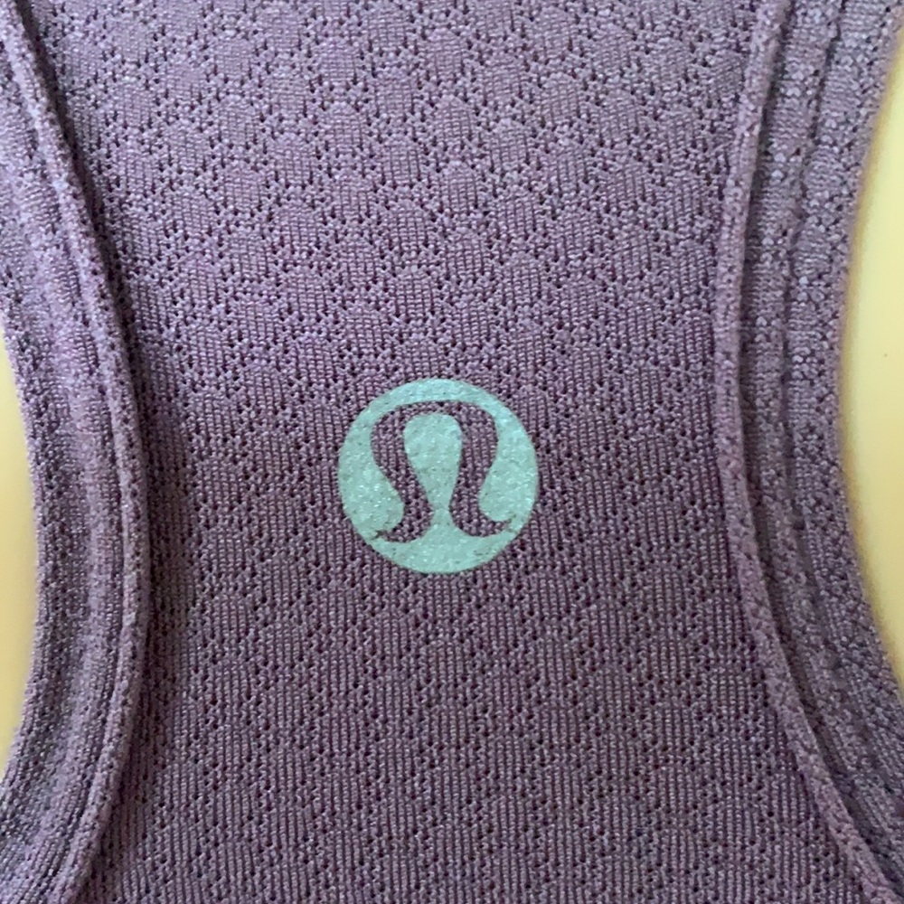 Lululemon tank - Picture 4 of 6